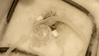 How to Clean a CPAP Machine (The Right Way)